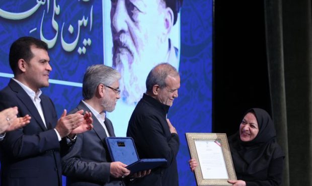 تلاش کردهایم عرصه حضور دانشمندان در میدان، برای حل مشکلات فراهم شود تلاش کردهایم عرصه حضور دانشمندان در میدان، برای حل مشکلات فراهم شود
