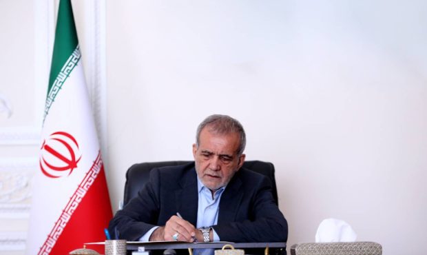 رئیسجمهور پزشکیان: برای حل ناترازی به کمک مردم نیاز داریم رئیسجمهور پزشکیان: برای حل ناترازی به کمک مردم نیاز داریم