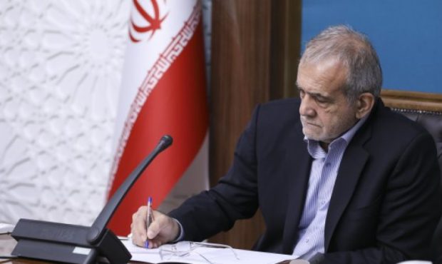 همانطور که اجبار حجاب منجر به نارضایتی میشود؛ ولنگاری، برهنگی و هنجارشکنی نیز مورد پذیرش عموم مردم نیست همانطور که اجبار حجاب منجر به نارضایتی میشود؛ ولنگاری، برهنگی و هنجارشکنی نیز مورد پذیرش عموم مردم نیست