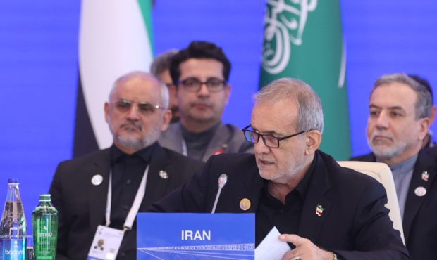 نیروهای مسلح ایران در جنگ تحمیلی ۱۲ روزه درس بزرگی به متجاوزین دادند و مانع گسترش جنگ در منطقه شدند/ تشریح پیشنهادهای ۵ گانه ایران برای چشمانداز ۲۰۳۵ اکو نیروهای مسلح ایران در جنگ تحمیلی ۱۲ روزه درس بزرگی به متجاوزین دادند و مانع گسترش جنگ در منطقه شدند/ تشریح پیشنهادهای ۵ گانه ایران برای چشمانداز ۲۰۳۵ اکو
